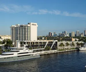 Photo 2 - Hilton Fort Lauderdale Marina