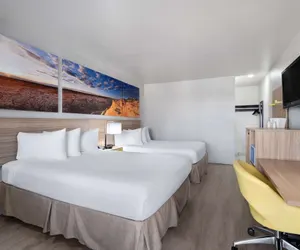 Photo 4 - Days Inn by Wyndham Las Vegas Airport Near the Strip