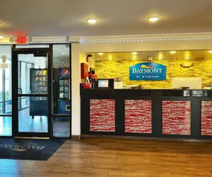 Photo 5 - Baymont Inn and Suites by Wyndham Columbus / Near OSU