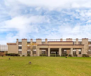 Photo 2 - Clarion Hotel & Conference Center Lansing West