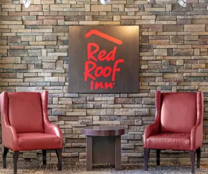 Photo 3 - Red Roof Inn Detroit-Rochester Hills/Auburn Hills
