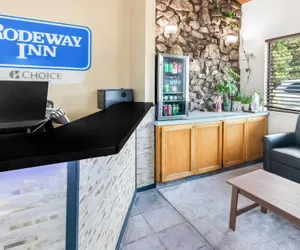 Photo 5 - Rodeway Inn
