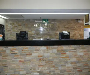 Photo 3 - Quality Inn Toledo Airport