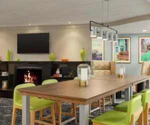 Photo 3 - Hampton Inn Lancaster