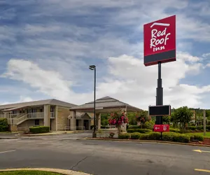 Photo 2 - Red Roof Inn Gadsden