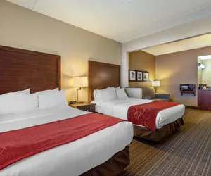 Photo 5 - Comfort Suites