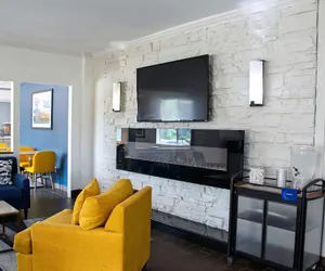 Photo 5 - Comfort Inn & Suites Coralville - Iowa City near Iowa River Landing