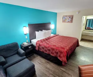Photo 2 - Econo Lodge
