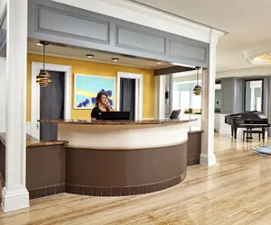 Photo 2 - The Bristol Hotel San Diego