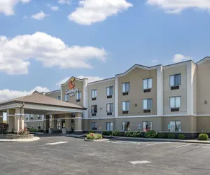 Photo 2 - Comfort Inn Airport