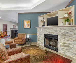 Photo 3 - Best Western Plus Suites-Greenville