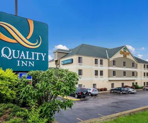 Photo 2 - Quality Inn I-70 Near Kansas Speedway