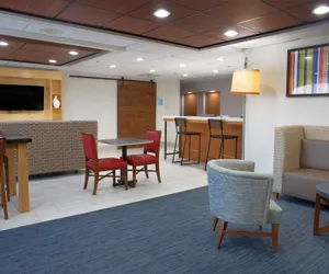 Photo 3 - Holiday Inn Express & Suites Dayton-Huber Heights by IHG