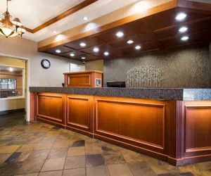 Photo 3 - Best Western University Inn & Suites