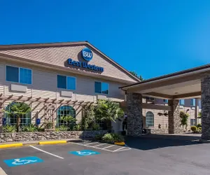 Photo 2 - Best Western University Inn & Suites