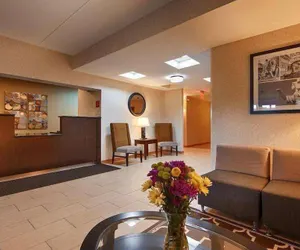 Photo 2 - Days Inn by Wyndham Indiana PA Near IUP