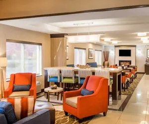 Photo 4 - Comfort Suites Columbus West - Hilliard