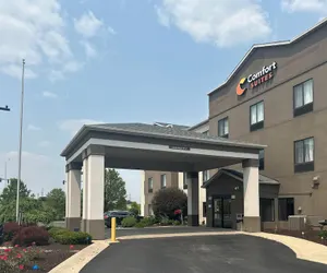 Photo 2 - Comfort Suites Fort Wayne - Dupont