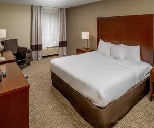 Photo 5 - Comfort Inn & Suites