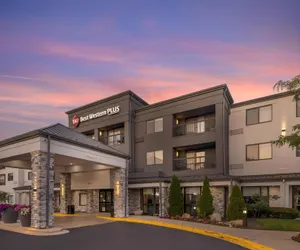 Photo 2 - Best Western Plus Elgin - Chicago