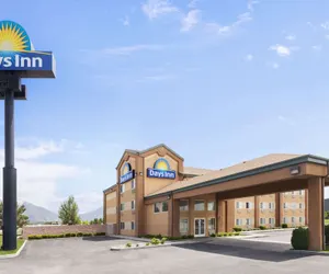 Photo 2 - Days Inn by Wyndham Springville