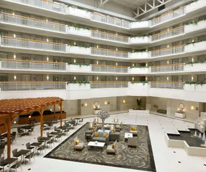 Photo 5 - Embassy Suites by Hilton Newark Wilmington South