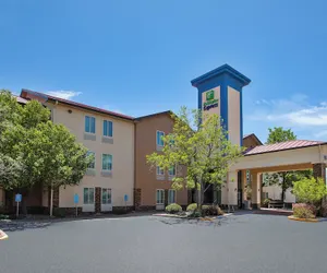 Photo 2 - Holiday Inn Express Silver City by IHG