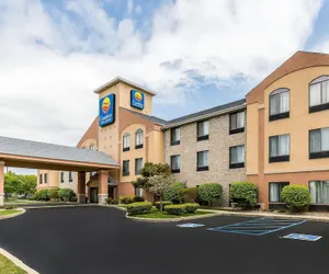 Photo 2 - Comfort Inn & Suites Mishawaka - South Bend