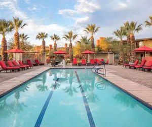 Photo 2 - Hilton Grand Vacations Club Palm Desert