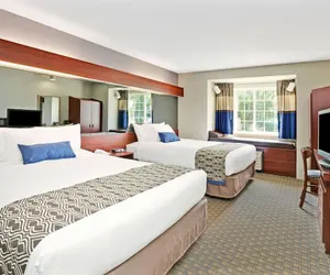 Photo 5 - Microtel Inn & Suites by Wyndham Roseville/Detroit Area