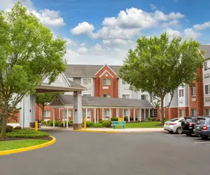 Photo 2 - Microtel Inn & Suites by Wyndham Philadelphia Airport