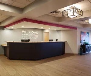 Photo 3 - Hampton Inn Greensburg