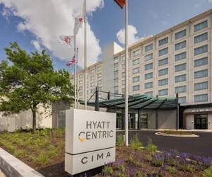 Photo 2 - Hyatt Centric Chicago Ohare