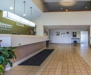 Photo 3 - Rodeway Inn