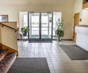 Photo 3 - Rodeway Inn Abbotsford