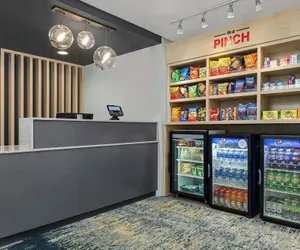 Photo 4 - TownePlace Suites Marriott Minneapolis St Paul AirportEagan