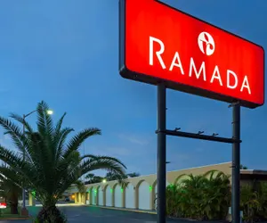 Photo 2 - Ramada by Wyndham Lake Placid