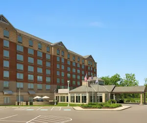 Photo 2 - Hilton Garden Inn Cleveland Airport