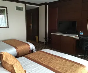 Photo 4 - LA Crystal Hotel - Los Angeles Area