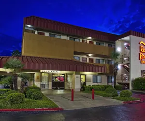 Photo 2 - Red Roof Inn Corpus Christi South