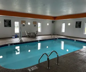 Photo 2 - Super 8 by Wyndham Ankeny/Des Moines Area