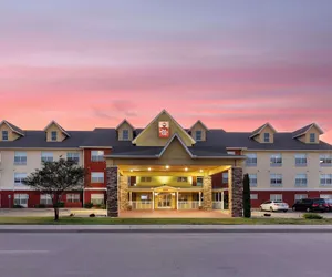 Photo 2 - Best Western Plus Waco North