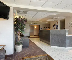 Photo 2 - Microtel Inn and Suites by Wyndham Bloomington MSP Airport