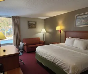 Photo 4 - Econo Lodge Mt. Hope - Beckley