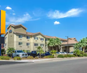 Photo 2 - Comfort Inn & Suites North Tucson - Marana