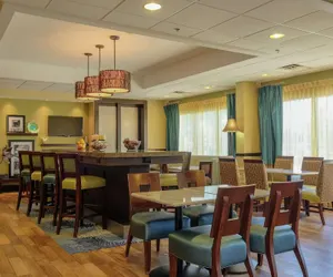 Photo 4 - Hampton Inn Edenton