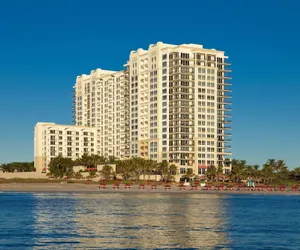 Photo 2 - Palm Beach Marriott Singer Island Beach Resort & Spa