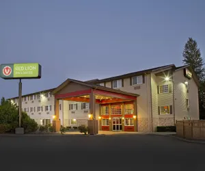 Photo 2 - Red Lion Inn & Suites Kent Seattle