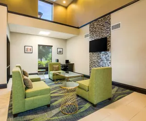 Photo 4 - Quality Inn & Suites