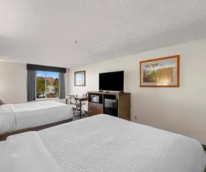 Photo 4 - Clarion Pointe Wenatchee